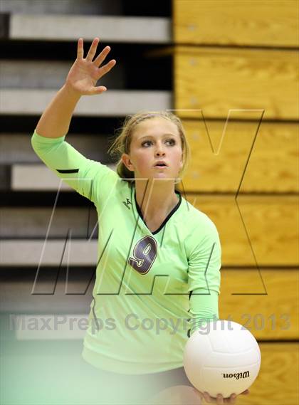 Thumbnail 1 in Bear Creek vs. Durango (Cherry Creek Bruin Classic) photogallery.