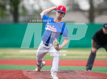 Thumbnail 1 in John Curtis Christian vs E.D. White (Mike Miley Stadium) photogallery.