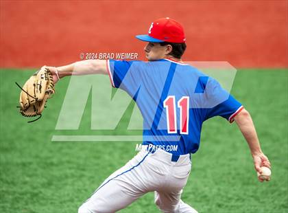 Thumbnail 1 in John Curtis Christian vs E.D. White (Mike Miley Stadium) photogallery.