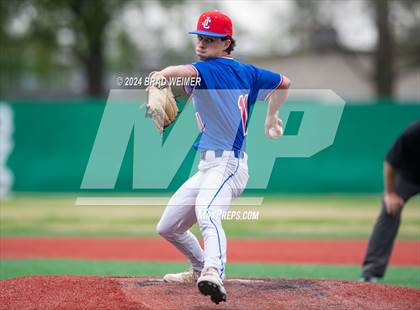 Thumbnail 2 in John Curtis Christian vs E.D. White (Mike Miley Stadium) photogallery.