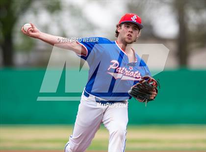 Thumbnail 1 in John Curtis Christian vs E.D. White (Mike Miley Stadium) photogallery.