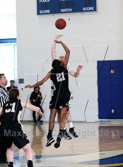Thumbnail 2 in Miramonte vs. Archbishop Mitty (Campolindo/Bentley Shootout) photogallery.