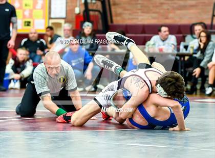 Thumbnail 3 in NJSIAA District 10 Wrestling Tournament photogallery.