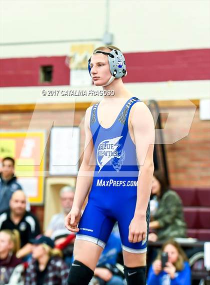 Thumbnail 1 in NJSIAA District 10 Wrestling Tournament photogallery.