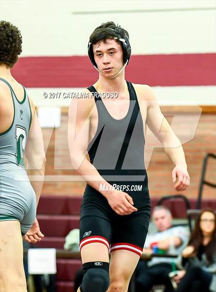 Thumbnail 3 in NJSIAA District 10 Wrestling Tournament photogallery.