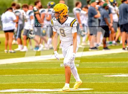 Thumbnail 2 in Olathe East @ Shawnee Mission West (Scrimmage) photogallery.