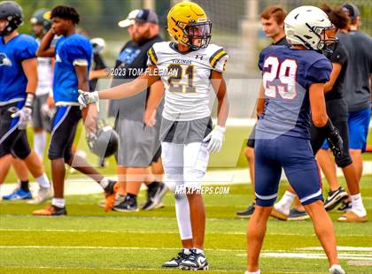 Thumbnail 2 in Olathe East @ Shawnee Mission West (Scrimmage) photogallery.