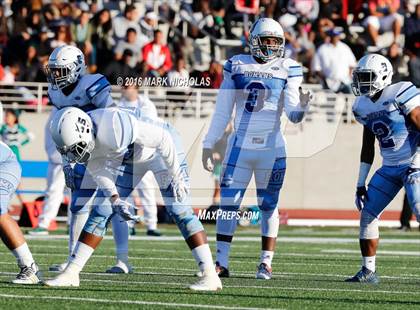 Thumbnail 1 in Los Angeles vs. Hawkins (CIF LACS Division II Playoff) photogallery.