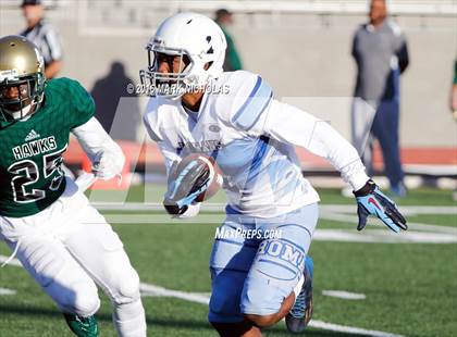Thumbnail 1 in Los Angeles vs. Hawkins (CIF LACS Division II Playoff) photogallery.