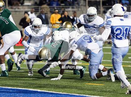 Thumbnail 3 in Los Angeles vs. Hawkins (CIF LACS Division II Playoff) photogallery.