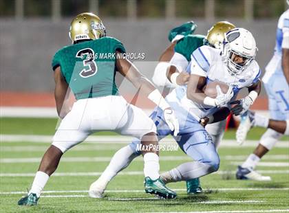 Thumbnail 1 in Los Angeles vs. Hawkins (CIF LACS Division II Playoff) photogallery.