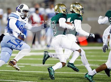 Thumbnail 2 in Los Angeles vs. Hawkins (CIF LACS Division II Playoff) photogallery.