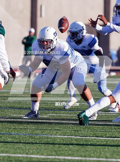 Thumbnail 3 in Los Angeles vs. Hawkins (CIF LACS Division II Playoff) photogallery.
