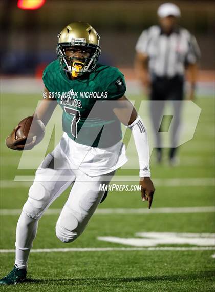Thumbnail 3 in Los Angeles vs. Hawkins (CIF LACS Division II Playoff) photogallery.