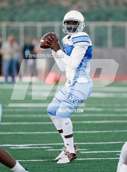 Thumbnail 3 in Los Angeles vs. Hawkins (CIF LACS Division II Playoff) photogallery.