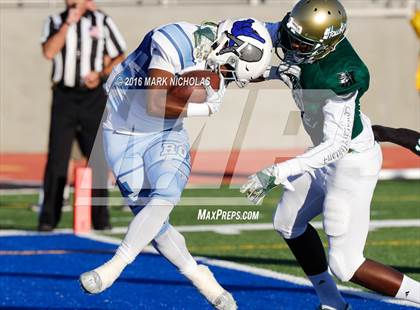 Thumbnail 3 in Los Angeles vs. Hawkins (CIF LACS Division II Playoff) photogallery.