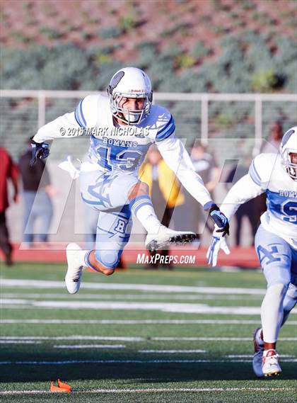 Thumbnail 3 in Los Angeles vs. Hawkins (CIF LACS Division II Playoff) photogallery.
