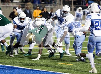 Thumbnail 2 in Los Angeles vs. Hawkins (CIF LACS Division II Playoff) photogallery.