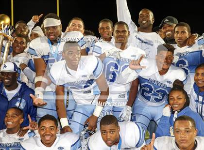 Thumbnail 3 in Los Angeles vs. Hawkins (CIF LACS Division II Playoff) photogallery.