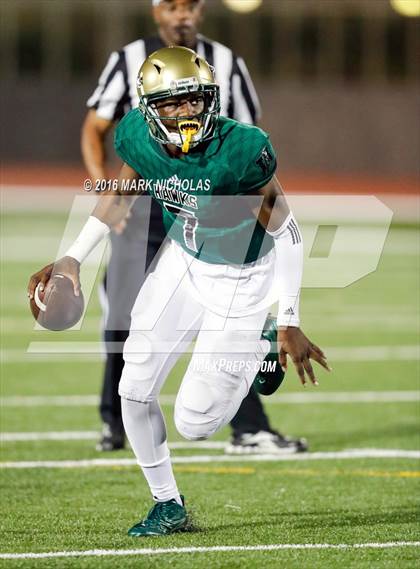 Thumbnail 3 in Los Angeles vs. Hawkins (CIF LACS Division II Playoff) photogallery.