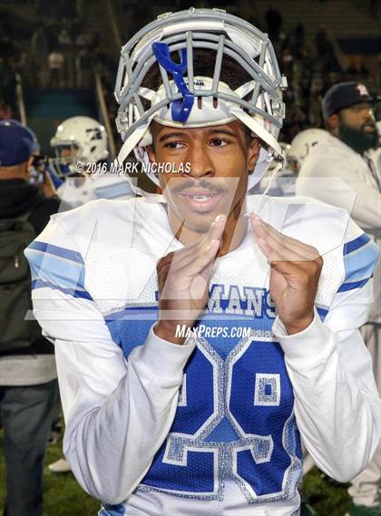 Thumbnail 3 in Los Angeles vs. Hawkins (CIF LACS Division II Playoff) photogallery.