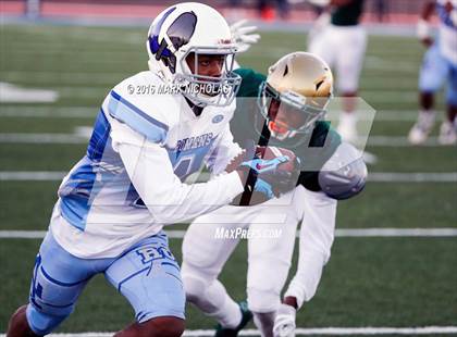 Thumbnail 2 in Los Angeles vs. Hawkins (CIF LACS Division II Playoff) photogallery.