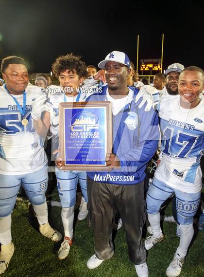 Thumbnail 1 in Los Angeles vs. Hawkins (CIF LACS Division II Playoff) photogallery.