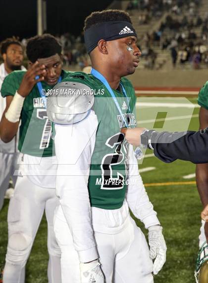 Thumbnail 1 in Los Angeles vs. Hawkins (CIF LACS Division II Playoff) photogallery.