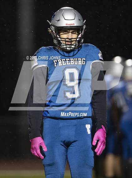 Thumbnail 2 in Richland County vs Freeburg (IHSA,4A,1st round) photogallery.