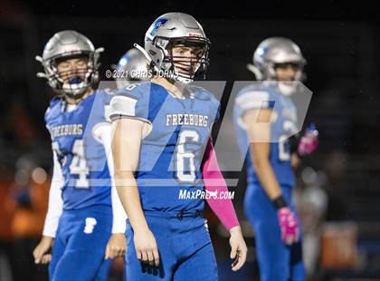 Thumbnail 1 in Richland County vs Freeburg (IHSA,4A,1st round) photogallery.