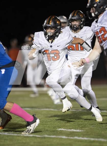 Thumbnail 3 in Richland County vs Freeburg (IHSA,4A,1st round) photogallery.