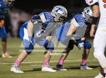 Thumbnail 1 in Richland County vs Freeburg (IHSA,4A,1st round) photogallery.