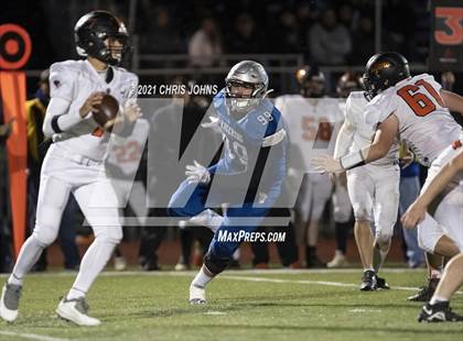 Thumbnail 2 in Richland County vs Freeburg (IHSA,4A,1st round) photogallery.