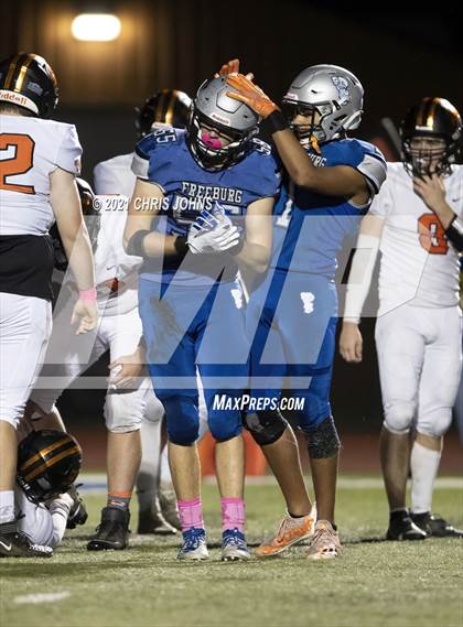 Thumbnail 2 in Richland County vs Freeburg (IHSA,4A,1st round) photogallery.