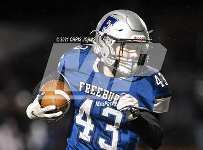Thumbnail 2 in Richland County vs Freeburg (IHSA,4A,1st round) photogallery.
