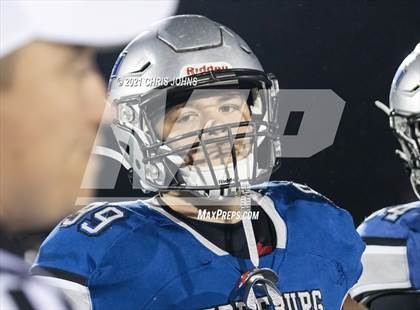 Thumbnail 1 in Richland County vs Freeburg (IHSA,4A,1st round) photogallery.
