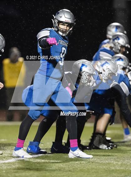 Thumbnail 3 in Richland County vs Freeburg (IHSA,4A,1st round) photogallery.