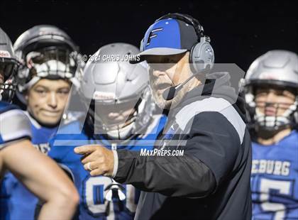 Thumbnail 3 in Richland County vs Freeburg (IHSA,4A,1st round) photogallery.