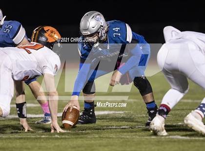 Thumbnail 2 in Richland County vs Freeburg (IHSA,4A,1st round) photogallery.