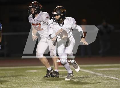 Thumbnail 2 in Richland County vs Freeburg (IHSA,4A,1st round) photogallery.