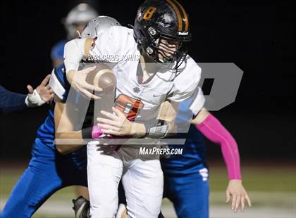 Thumbnail 2 in Richland County vs Freeburg (IHSA,4A,1st round) photogallery.