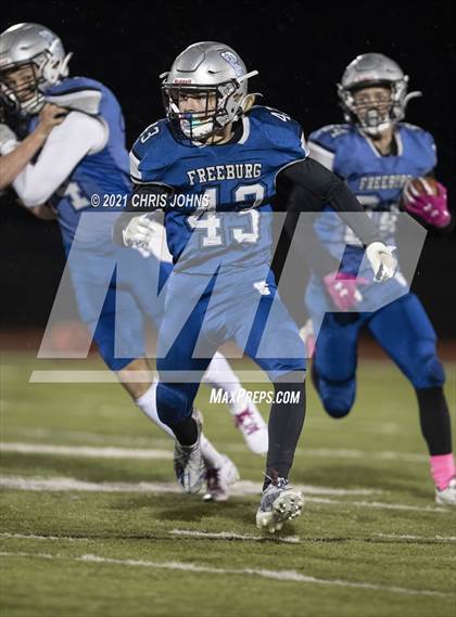 Thumbnail 1 in Richland County vs Freeburg (IHSA,4A,1st round) photogallery.