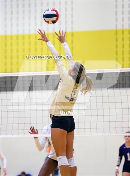 Thumbnail 1 in Whitewright vs. Farmersville  (Denison Invitational Showcase) photogallery.