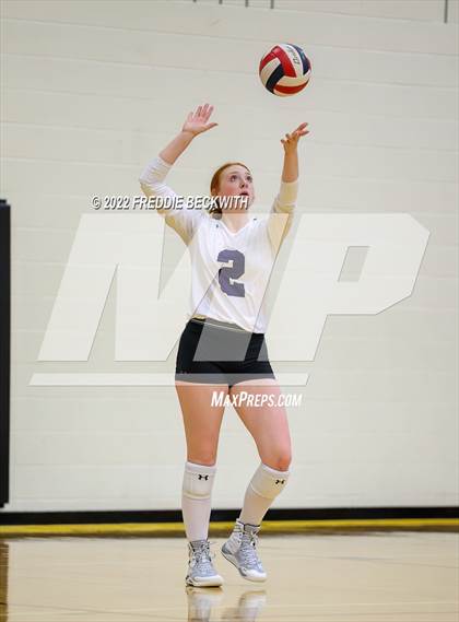 Thumbnail 3 in Whitewright vs. Farmersville  (Denison Invitational Showcase) photogallery.