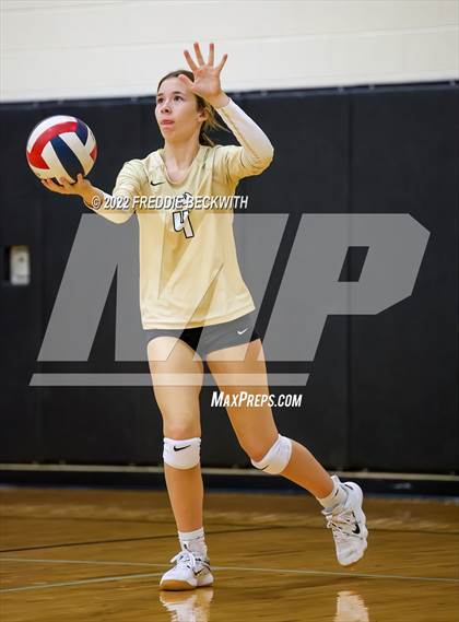 Thumbnail 1 in Whitewright vs. Farmersville  (Denison Invitational Showcase) photogallery.