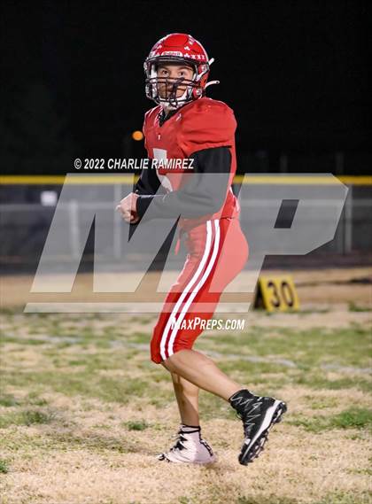 Thumbnail 1 in Holbrook @ Willcox (AIA 2A Quarterfinal Playoff) photogallery.