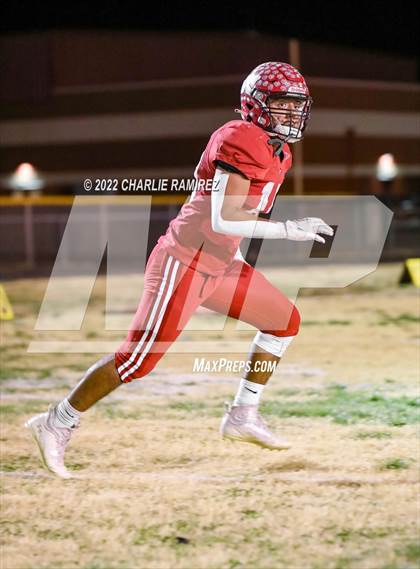 Thumbnail 3 in Holbrook @ Willcox (AIA 2A Quarterfinal Playoff) photogallery.