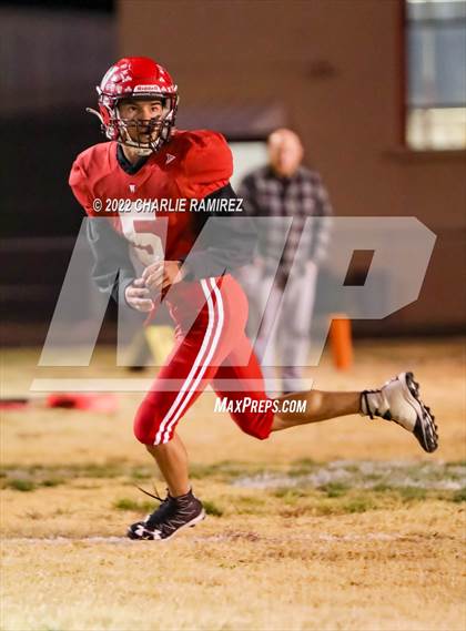 Thumbnail 2 in Holbrook @ Willcox (AIA 2A Quarterfinal Playoff) photogallery.