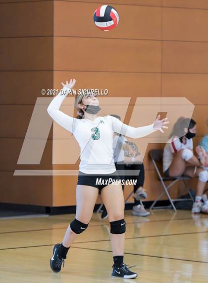 Thumbnail 3 in Amphitheater vs Gila Ridge (EPIC Tournament Chandler Prep Invite) photogallery.