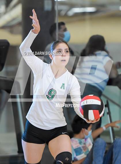 Thumbnail 2 in Amphitheater vs Gila Ridge (EPIC Tournament Chandler Prep Invite) photogallery.